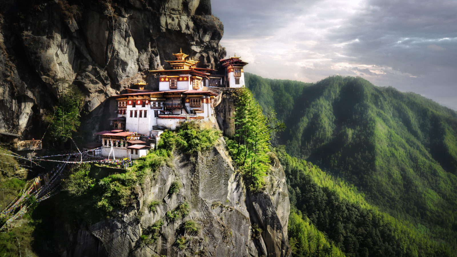 Chuyển hàng hóa từ BHUTAN về Việt Nam nhanh chóng