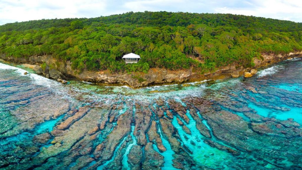 Vận chuyển hàng hóa quốc tế từ CHRISTMAS ISLAND về Hà Nội