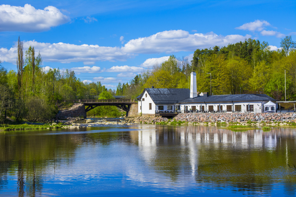 Nhận chuyển hàng hóa quốc tế từ FINLAND về Hà Nội